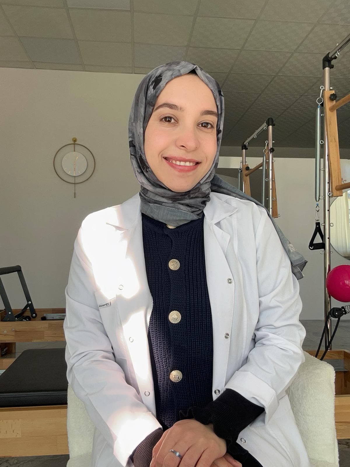 Fizyoterapist Beyza Karacaoğlu